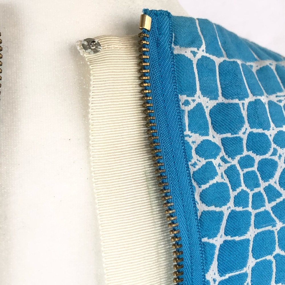 Dress - Picture 7 of 9